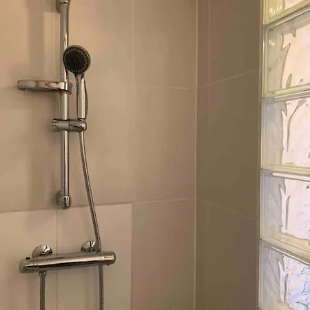 Apartment Proche Centre. *